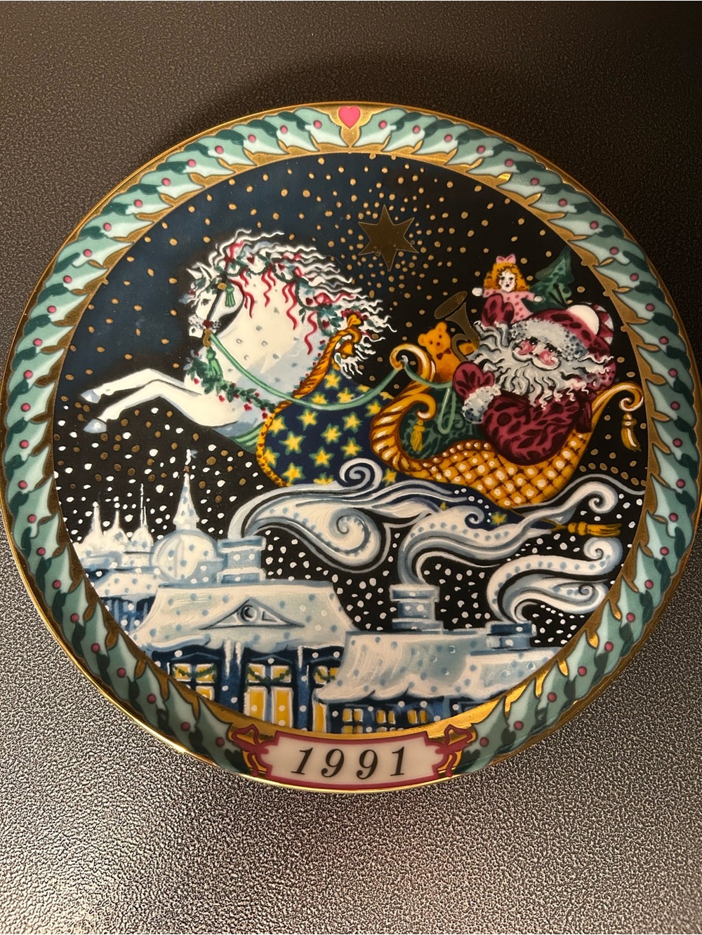 Vintage 1991 Bing and Grondahl Holiday Collectors Plate Santa Collection